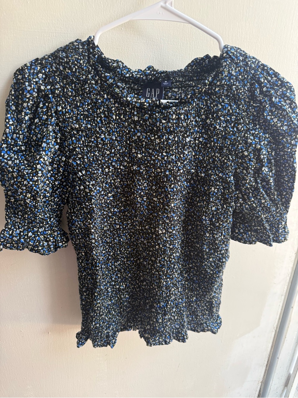 GAP Navy Ditsy Floral Puff-Sleeve Smocked Blouse